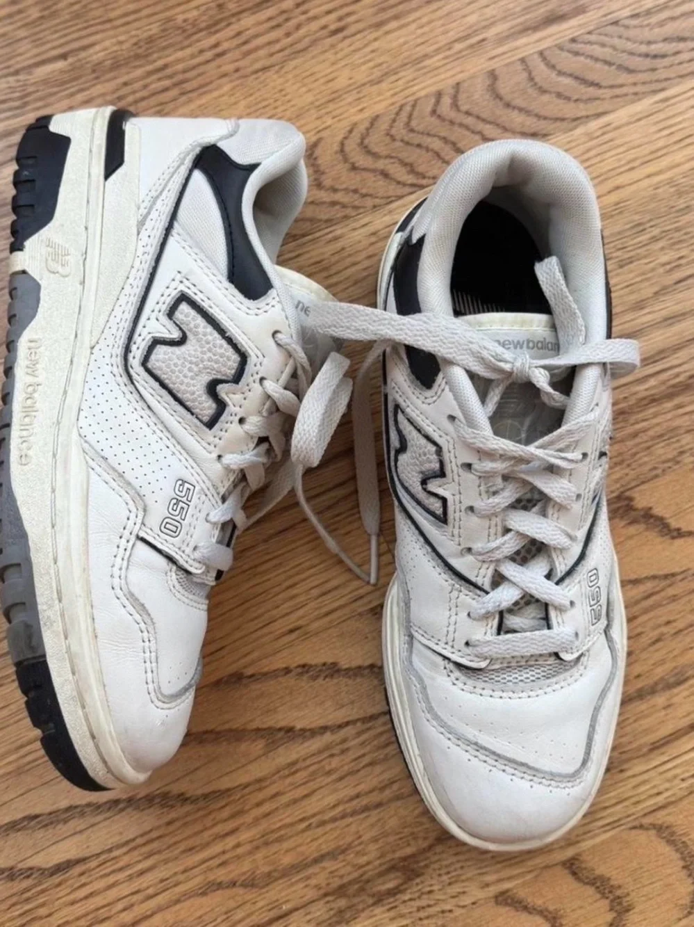 New Balance White and Black 550 Women’s Sneakers